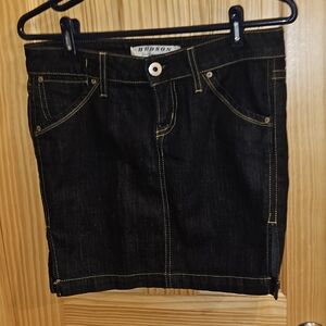 Hudson Jeans Jean Skirt Dark Wash Size 26
